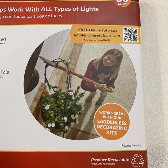 Ladderless Light Clips Outdoor Christmas Lights 50 Count Gutters Shingles Decor - Picture 3 of 10